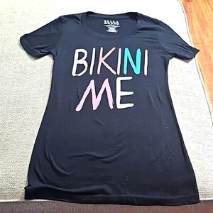 Billa Bong Tee Shirt with writing " BIKINI ME" Black size medium